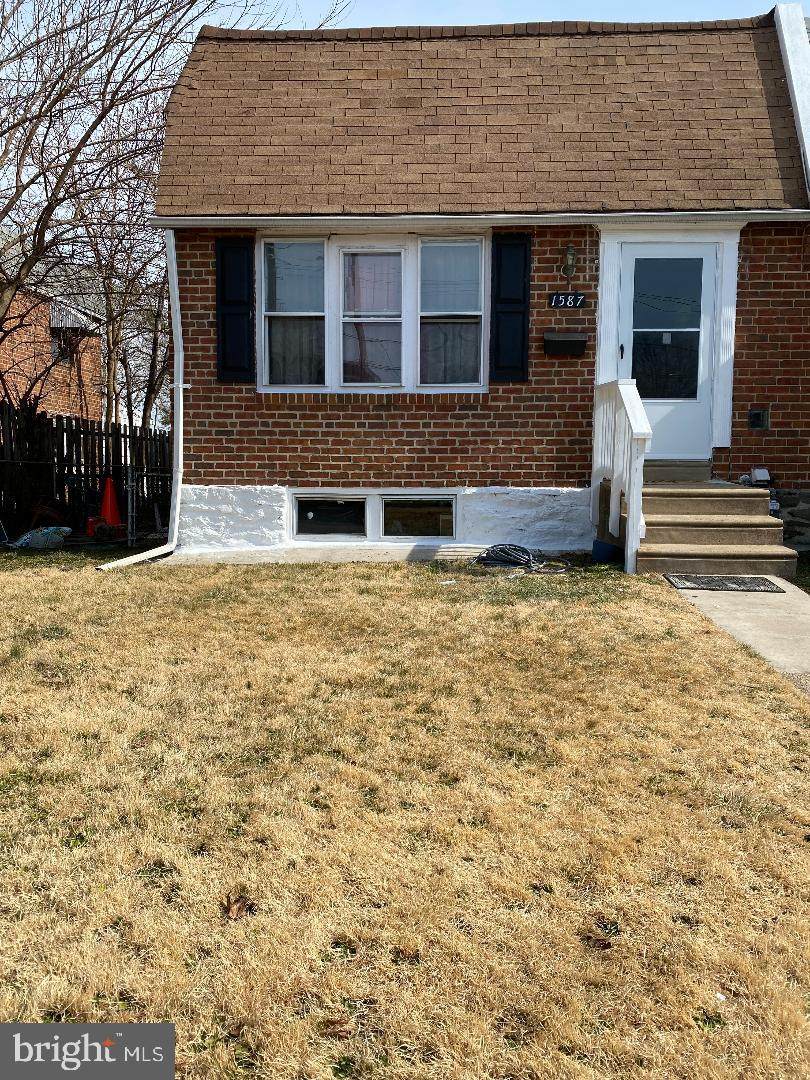 1587 Market Street - Photo 1