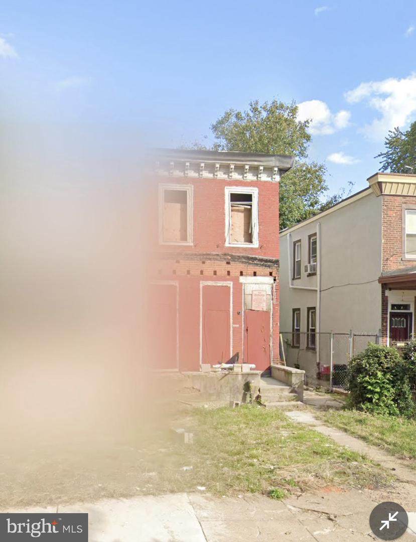 627 Brooklyn Street - Photo 1