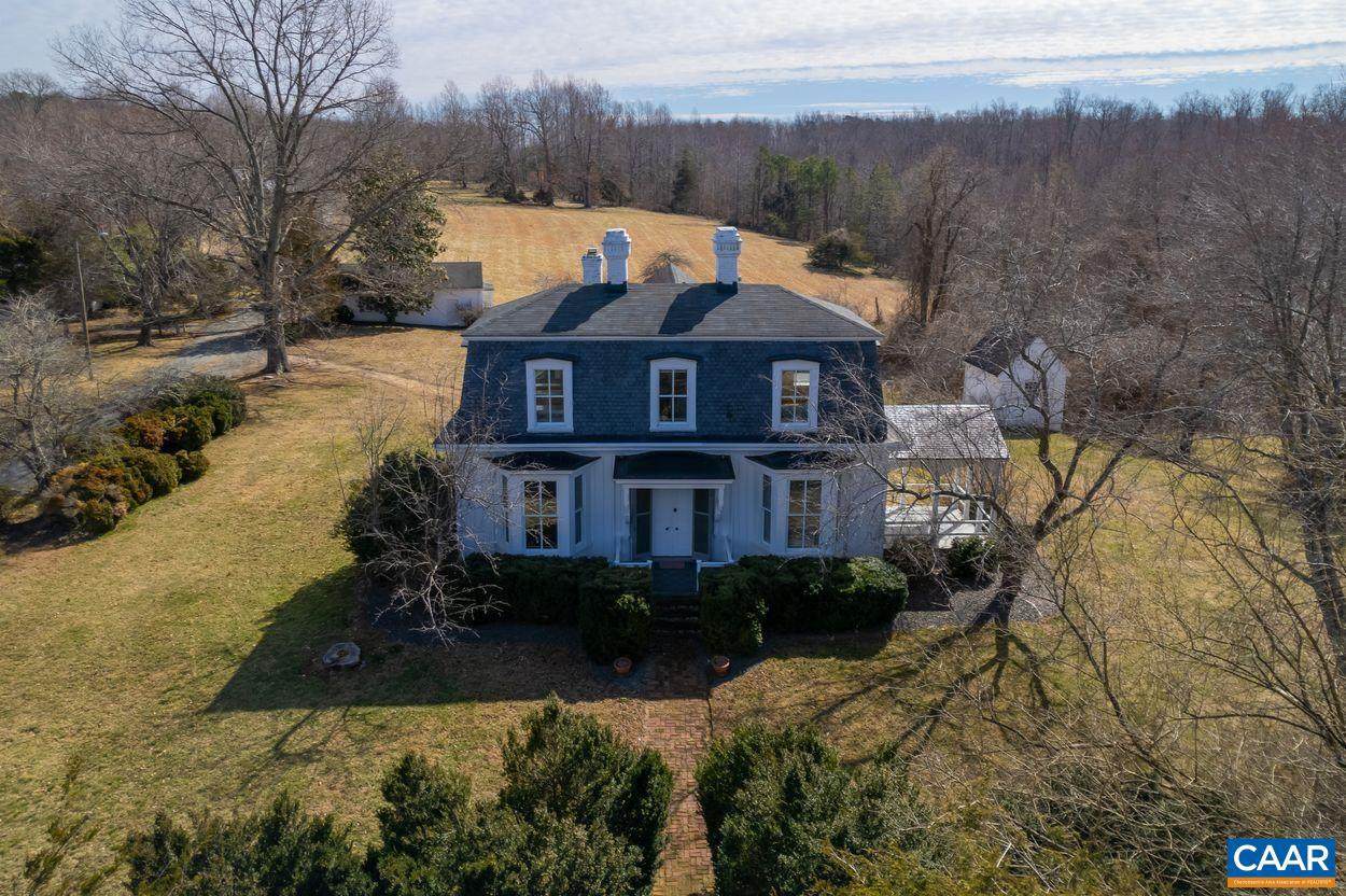 827 Campbell Rd - Photo 1