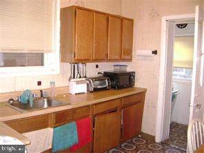 212 Rubicam Street - Photo 1