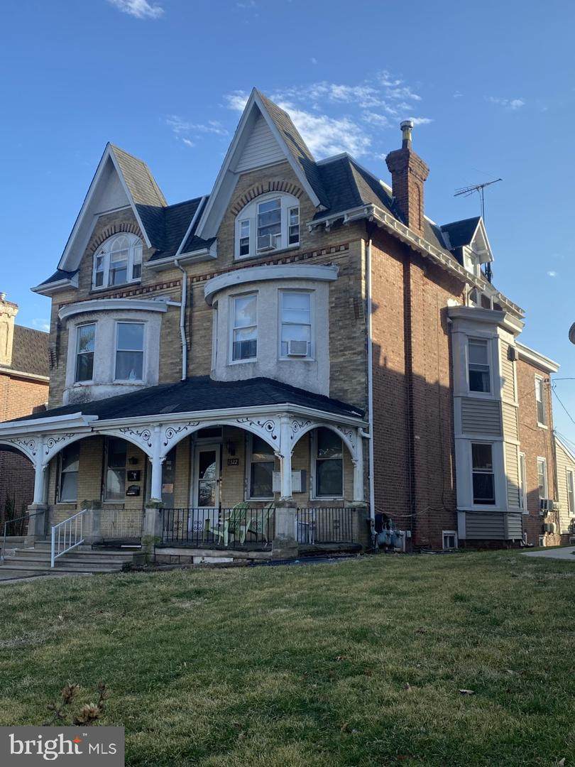 1322 Main Street - Photo 1
