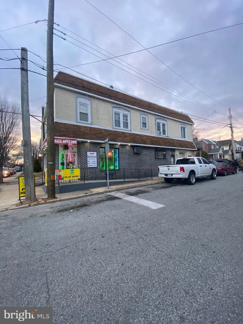 141 Plumstead Avenue - Photo 1