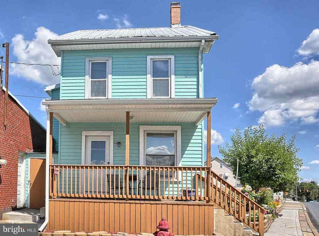 130 27TH Street - Photo 1