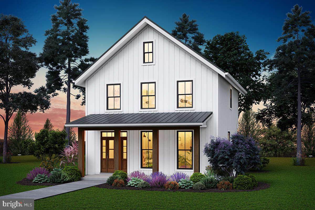 2355 Elm Avenue - Photo 1