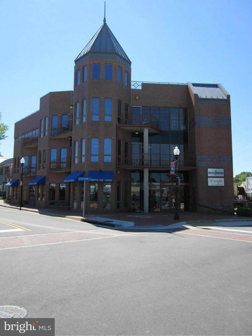 790 Station Street - Photo 1