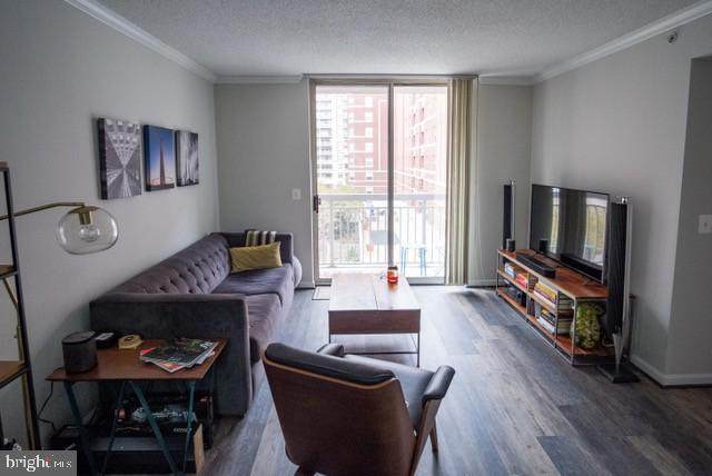 3830 9TH Street - Photo 1
