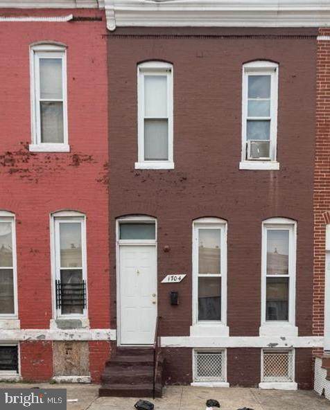 1704 Milton Avenue - Photo 1