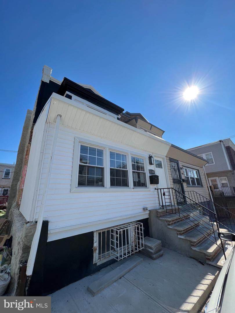 5238 Beaumont Avenue - Photo 1