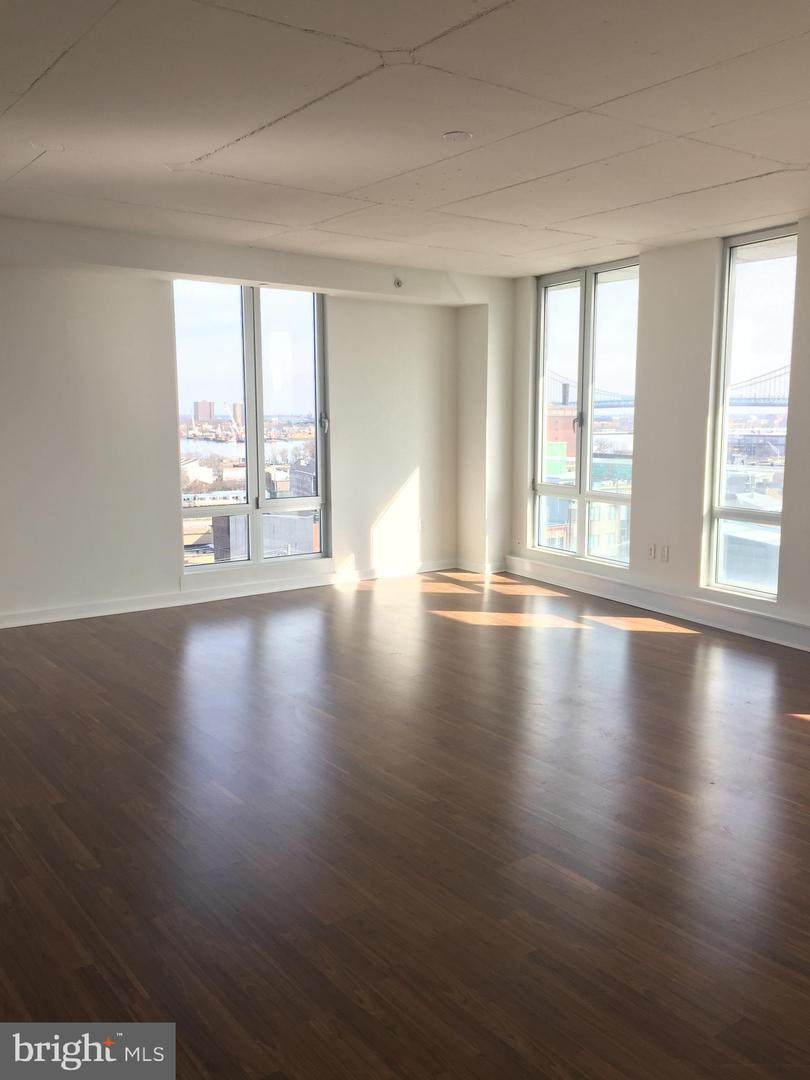 212 Brown Street - Photo 1