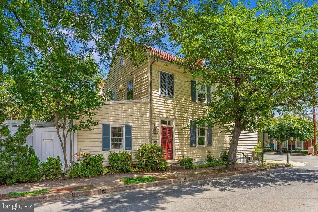 1300 Caroline Street - Photo 1