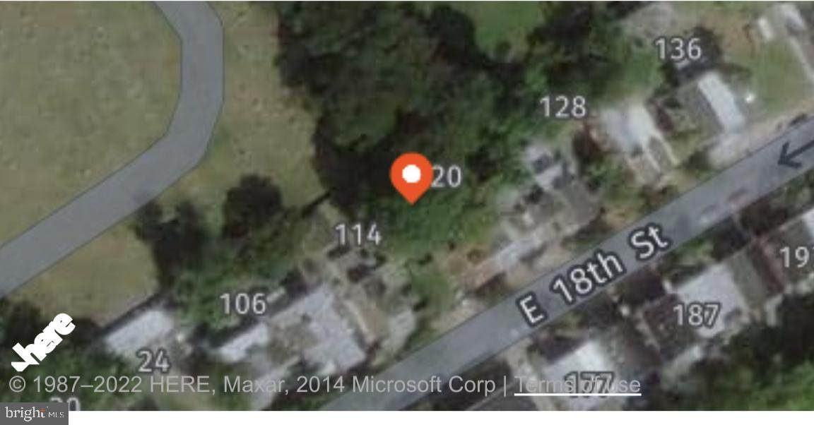 118 18TH Street - Photo 1