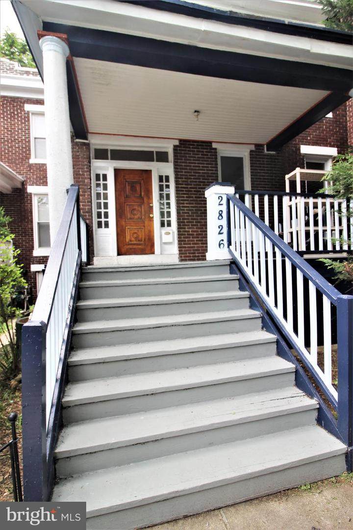 2826 Howard Street - Photo 1