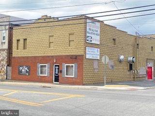 183 Armstrong Street - Photo 1