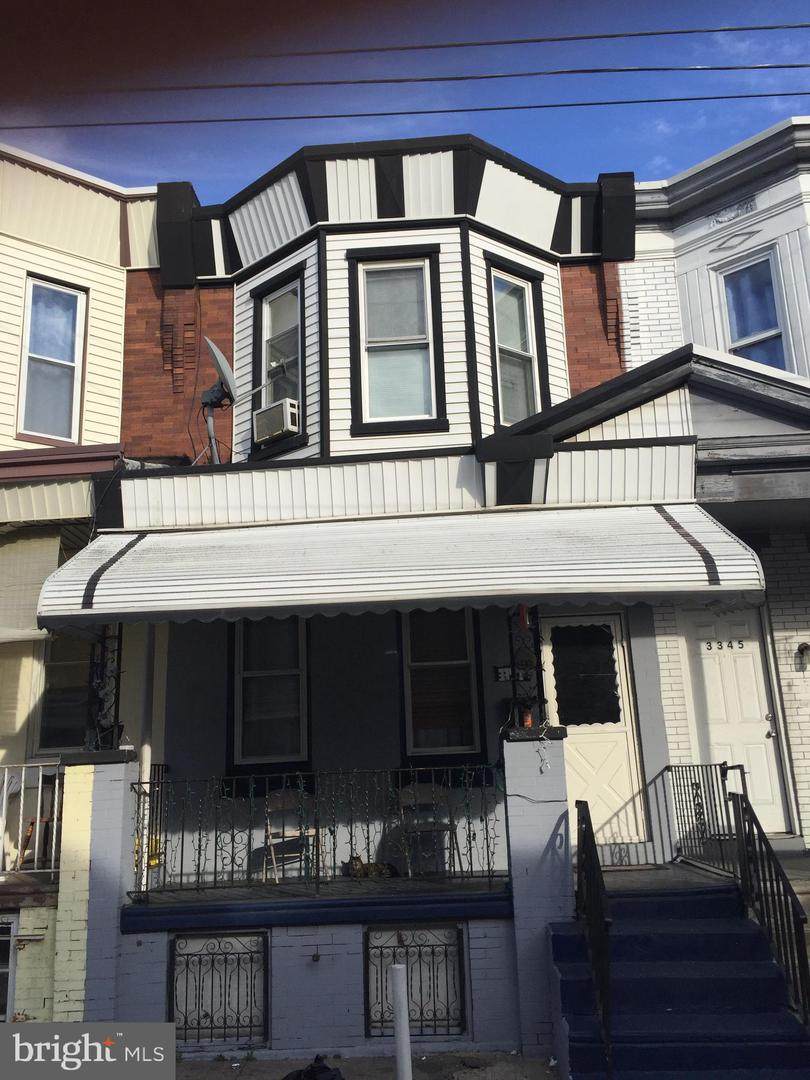 3347 Lee Street - Photo 1