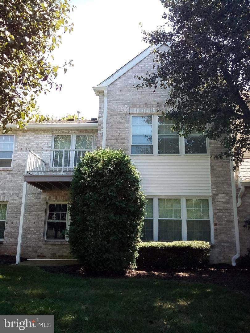 1608 Valley Glen Road - Photo 1