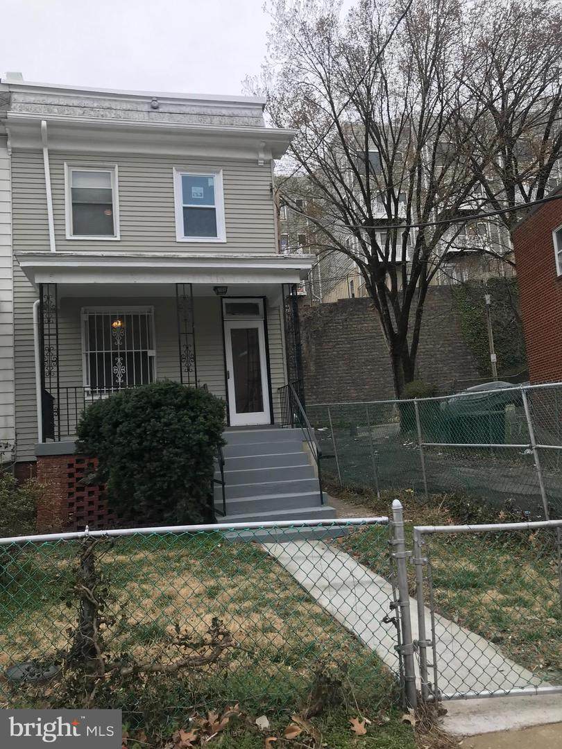 1377 Morris Road - Photo 1