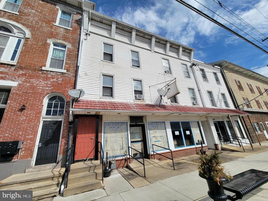 411-413 Front Street - Photo 1