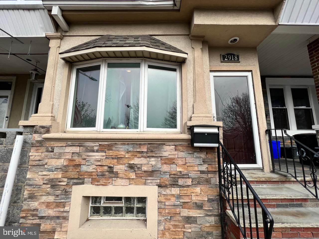 2918 Cedar Street - Photo 1