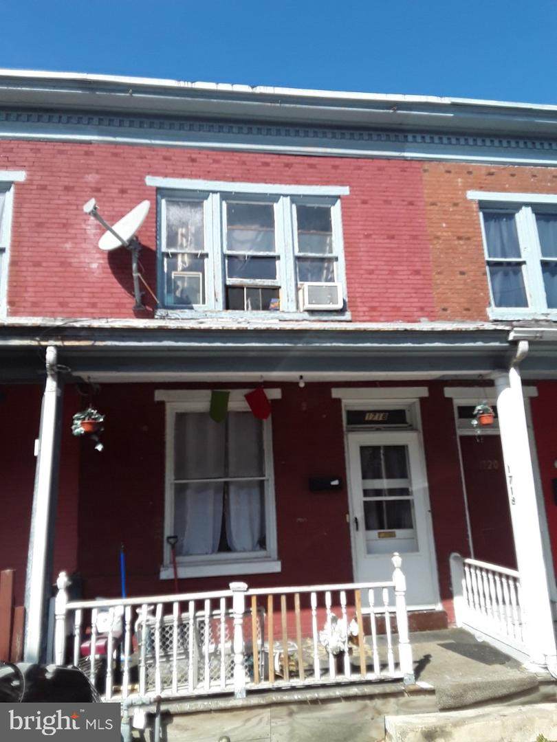 1716 Miller Street - Photo 1