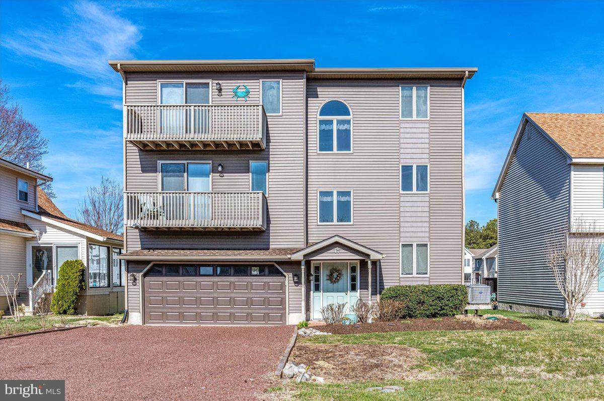 47 Moonshell Drive - Photo 1