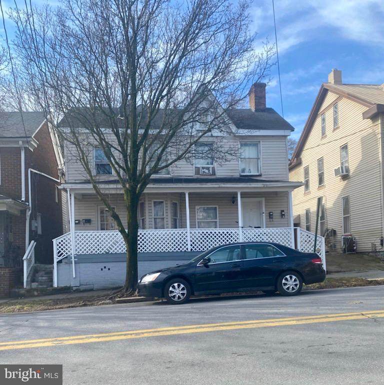 321 Race Street - Photo 1
