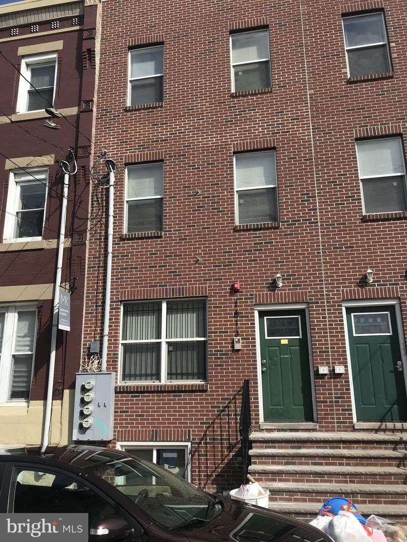 1813 Berks Street - Photo 1