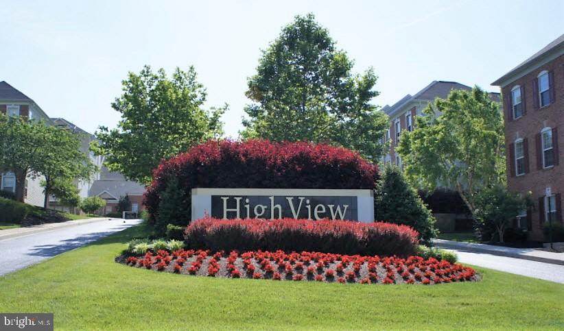 400 Symphony Circle - Photo 1