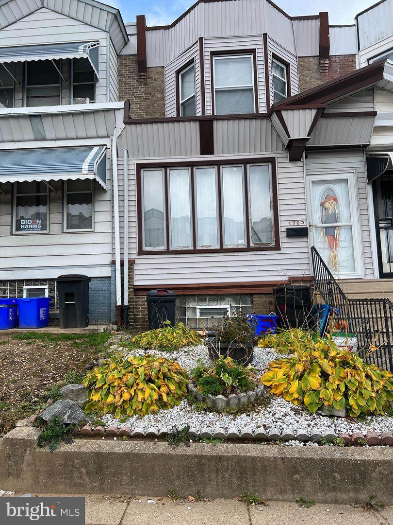 1703 Edgewood Street - Photo 1