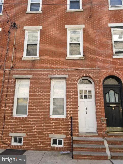 1304 Jackson Street - Photo 1