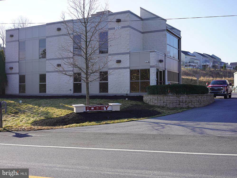 9001 Old National Pike - Photo 1