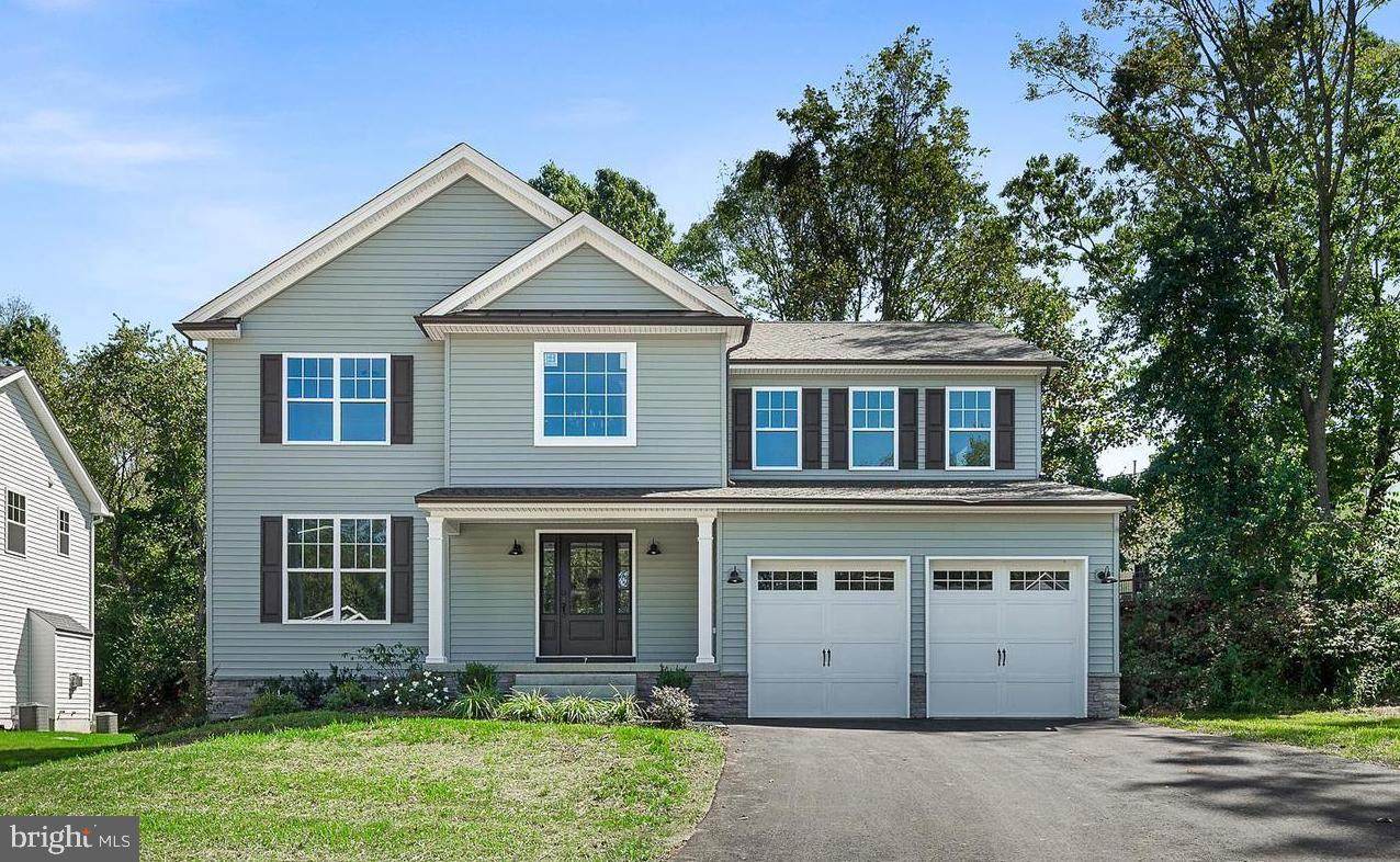 11 Randolph Drive - Photo 1