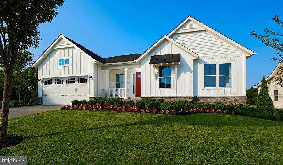803 Roundhouse Drive - Photo 1