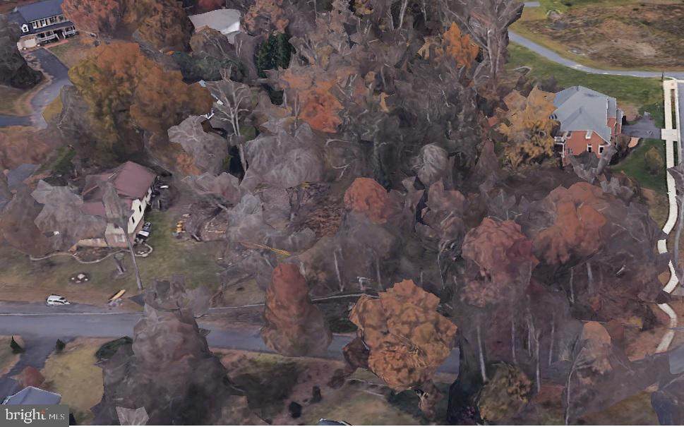 2404 Luckett Avenue - Photo 1