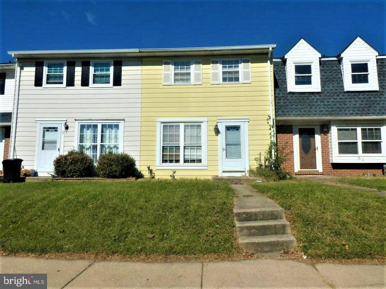 78 King Charles Circle - Photo 1