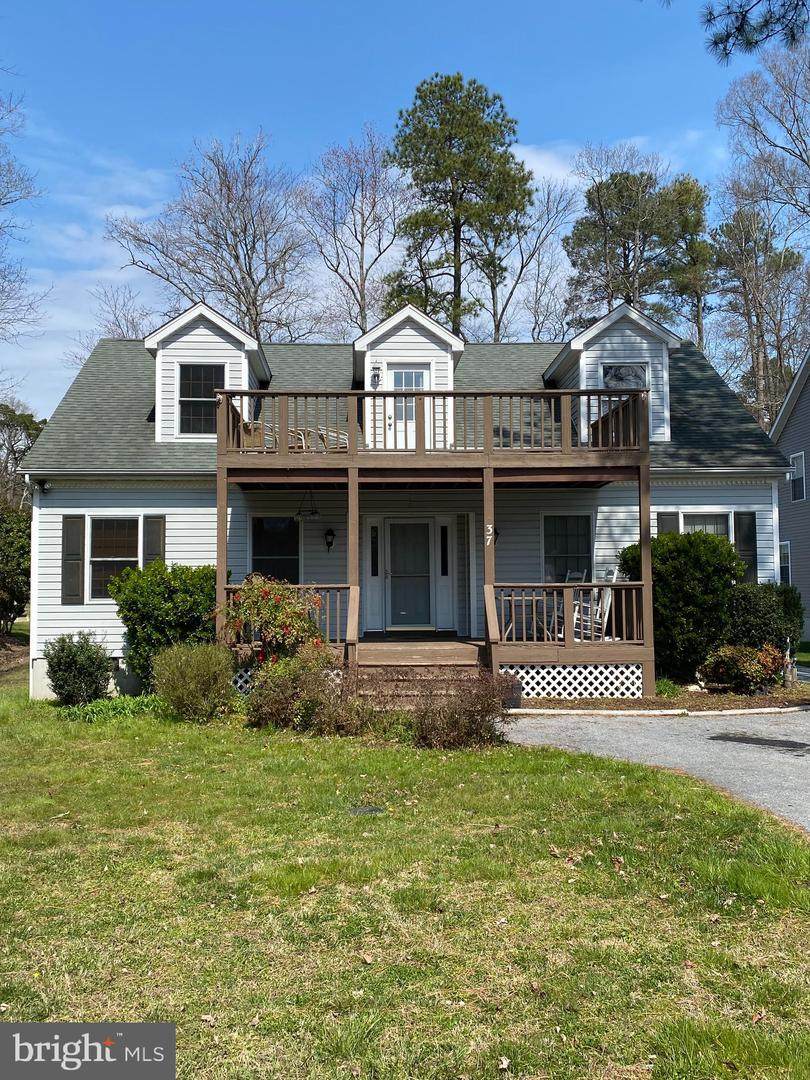 37 Boston Drive - Photo 1