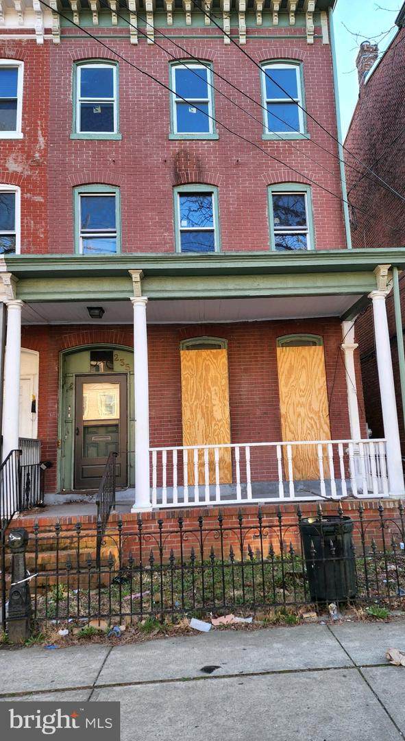 235 Spring Street - Photo 1