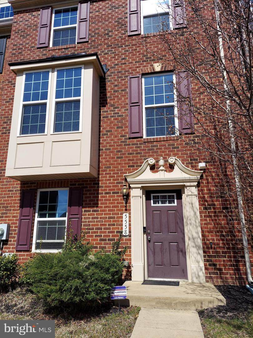 5558 Peanuts Lane - Photo 1