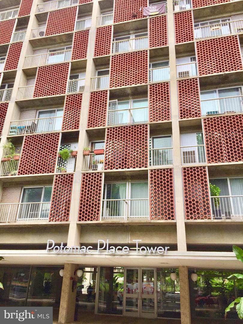 800 4TH Street - Photo 1