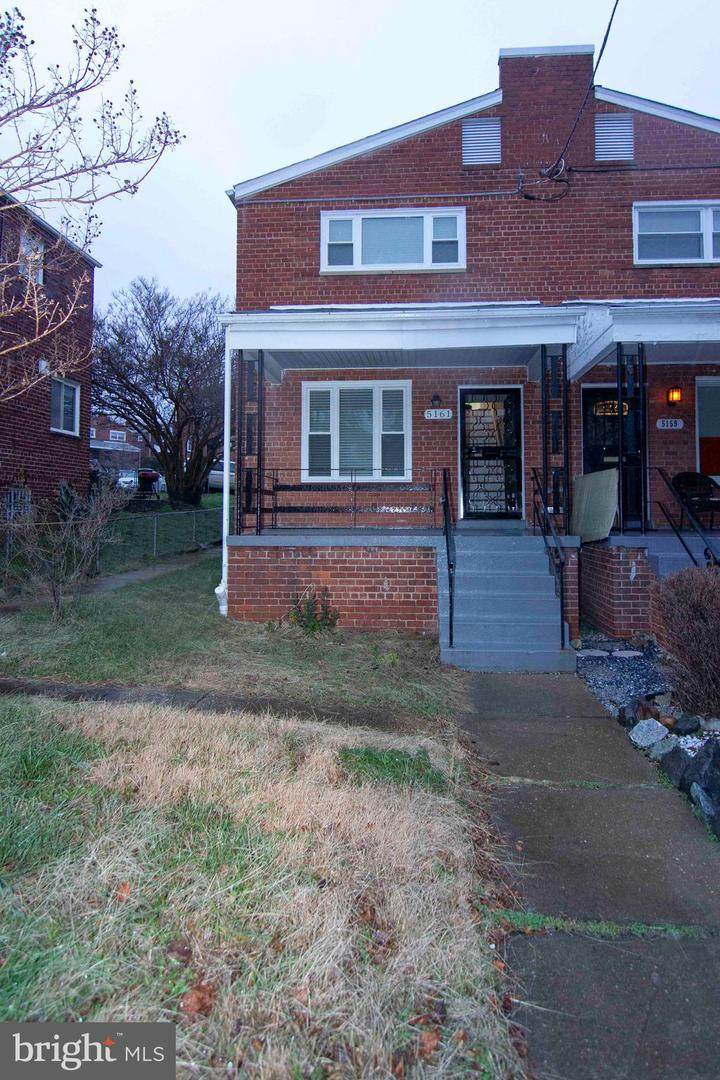 5161 7TH Street - Photo 1