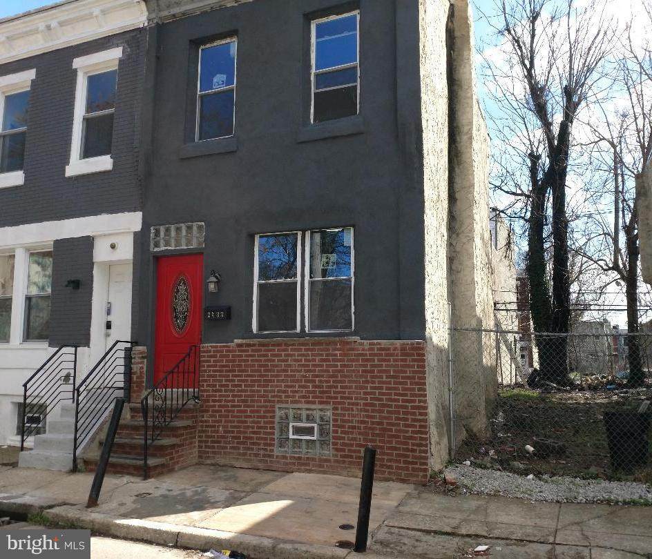 2433 Garnet Street - Photo 1