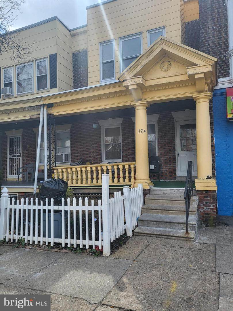 324 Ashdale Street - Photo 1