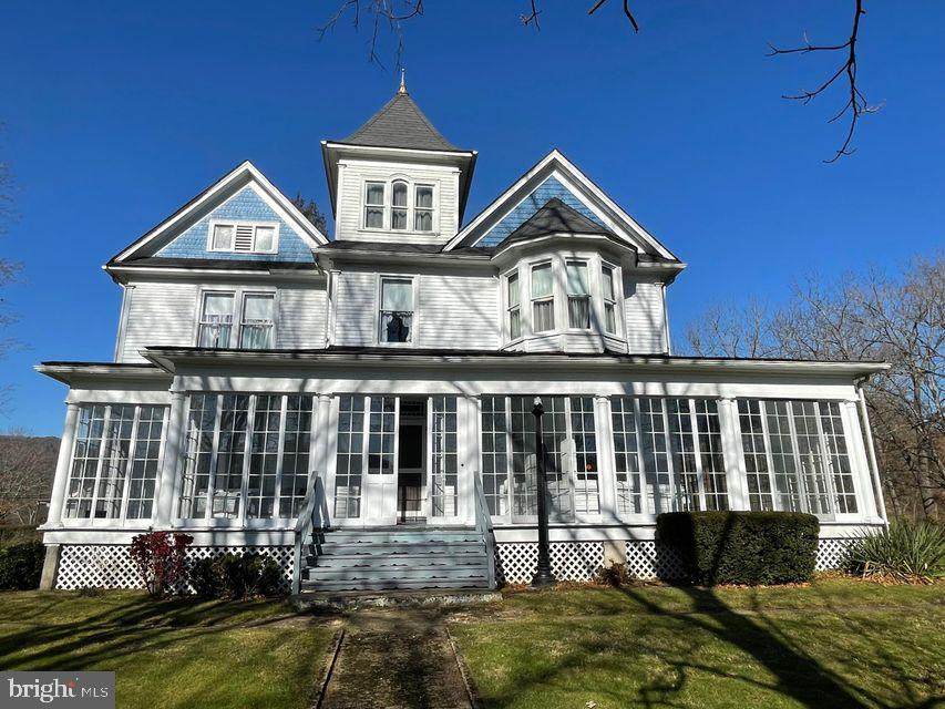 118 Rowan Road - Photo 1