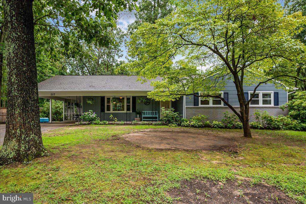 217 Drum Avenue - Photo 1