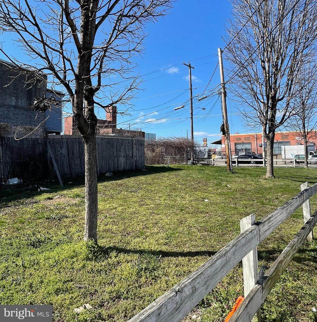 213 Hazzard Street - Photo 1