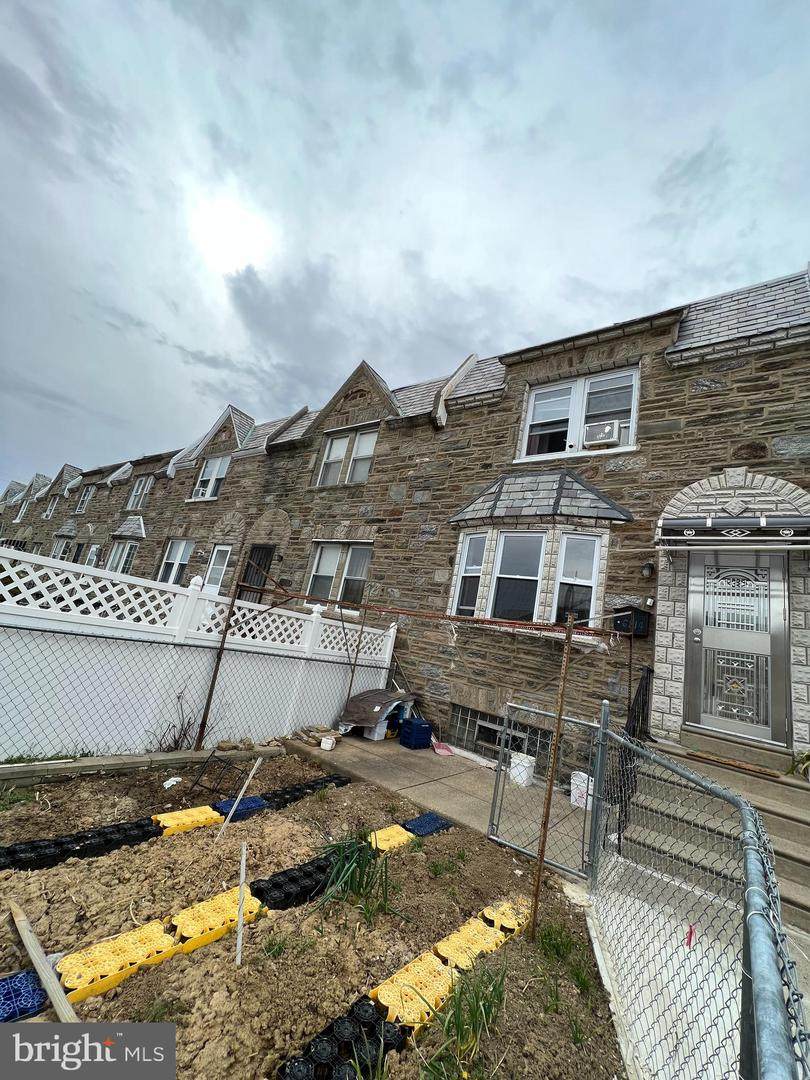 6814 Horrocks Street - Photo 1