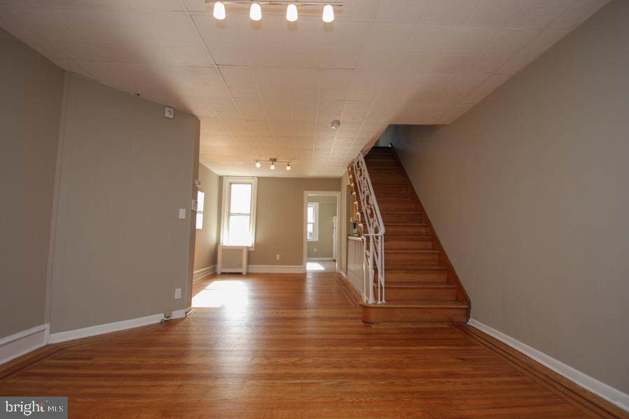 5768 20TH Street - Photo 1