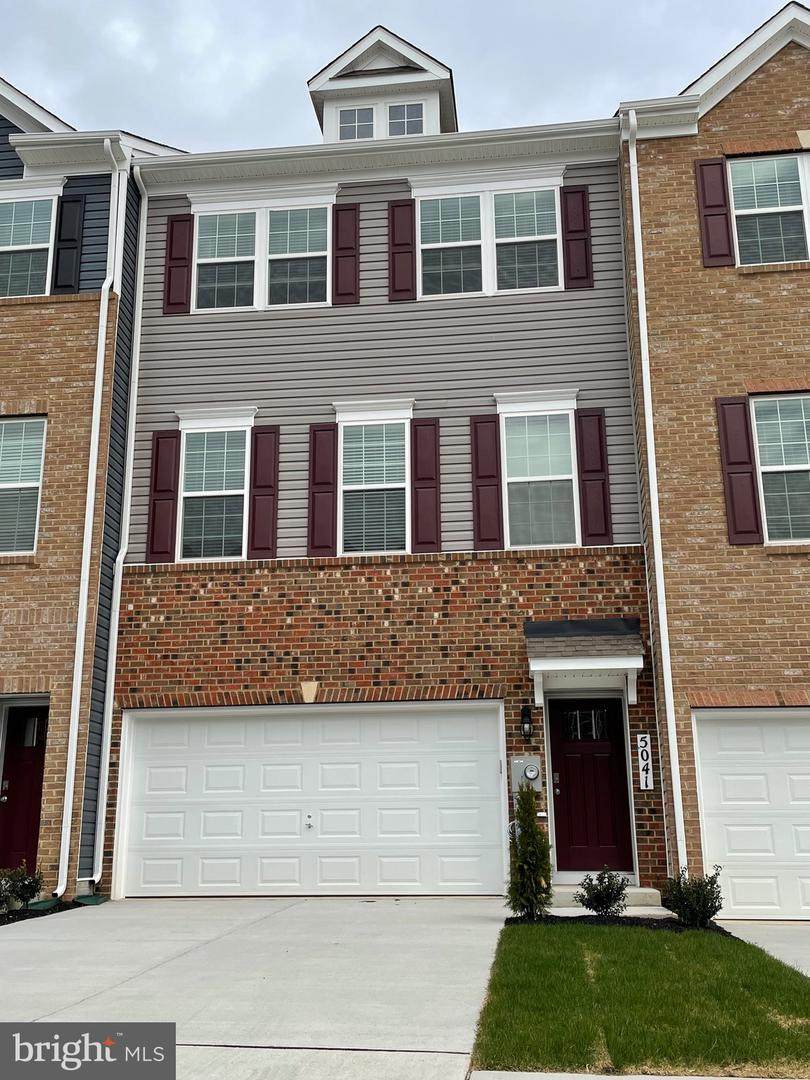 5041 Macdonough Place - Photo 1