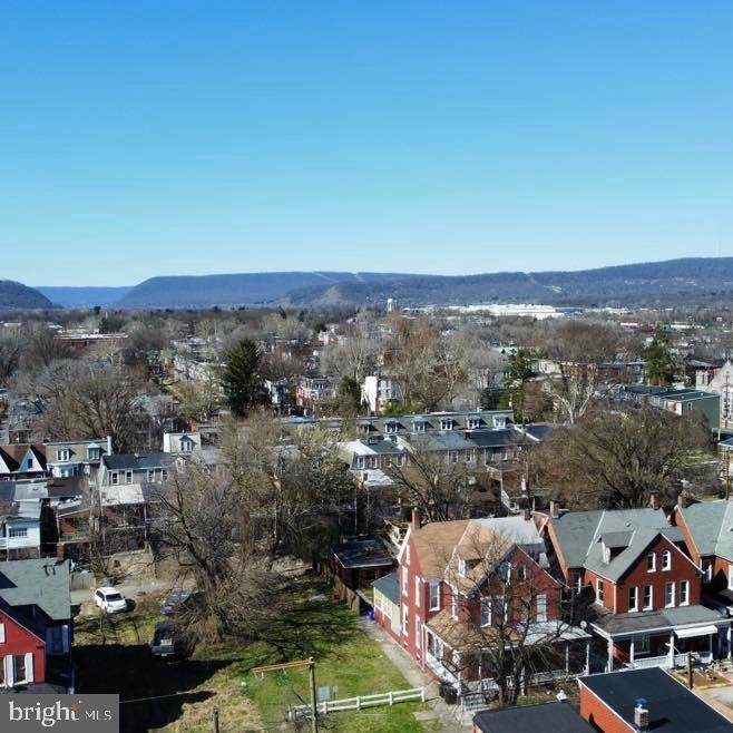 508 Emerald Street - Photo 1