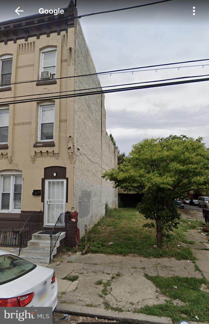 620 Diamond Street - Photo 1
