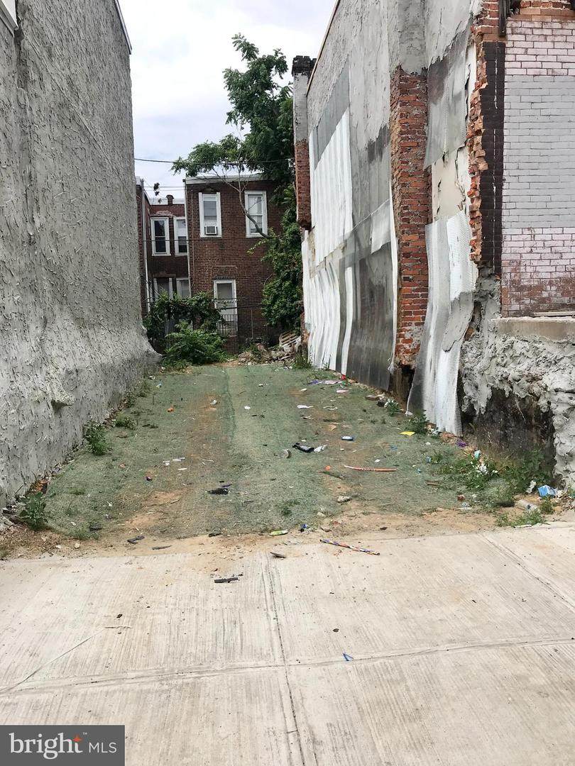 1436 Allison Street - Photo 1